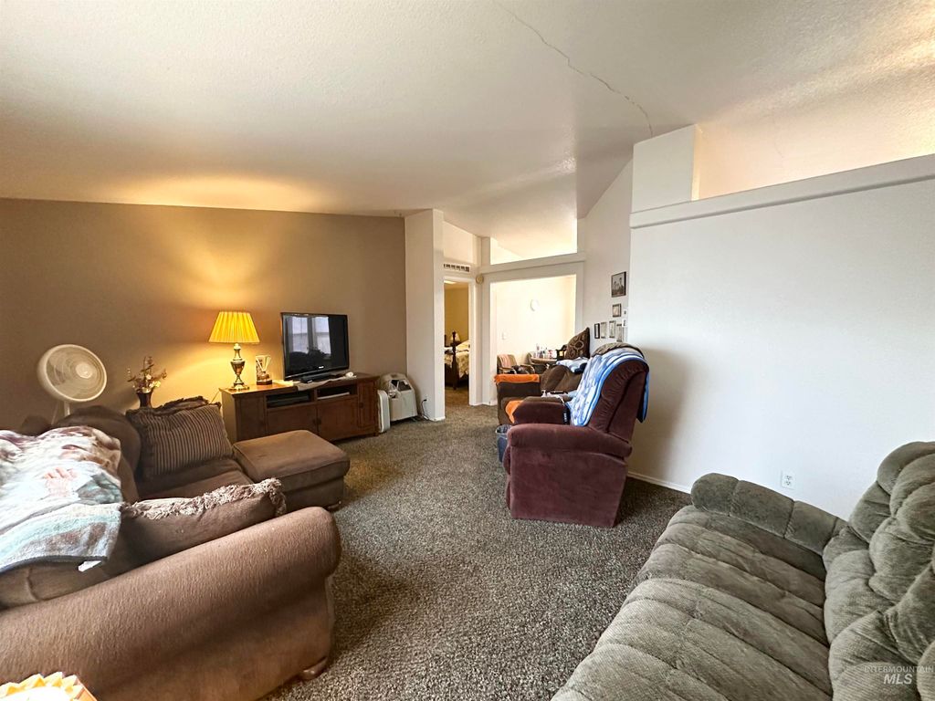 Photo of 241 E 200 S, Jerome, ID 83338 (MLS # 98971408)