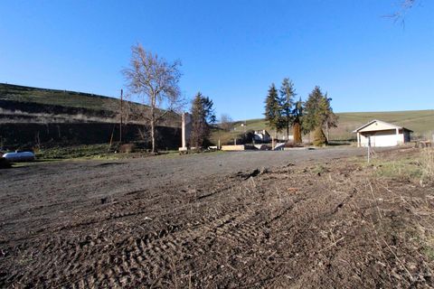 Photo of 22236 Gunsmoke Canyon, Lapwai, ID 83540 (MLS # 98956151)