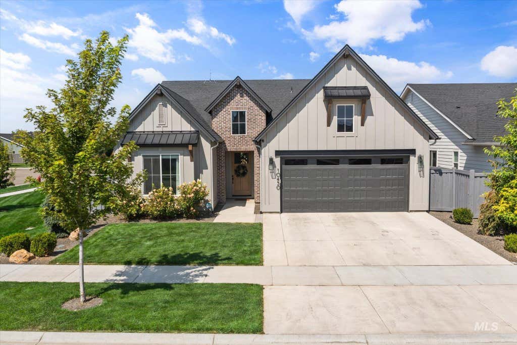 Photo of 10450 Loneleaf Dr, Nampa, ID 83687 (MLS # 98998678)