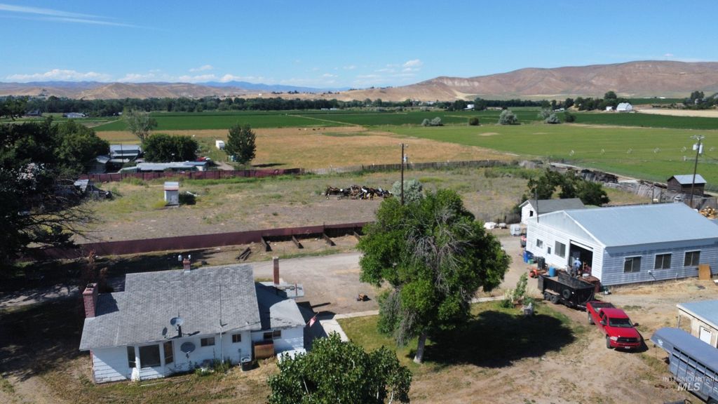 Photo of 510 Us Hwy 95, Weiser, ID 83672 (MLS # 98944699)
