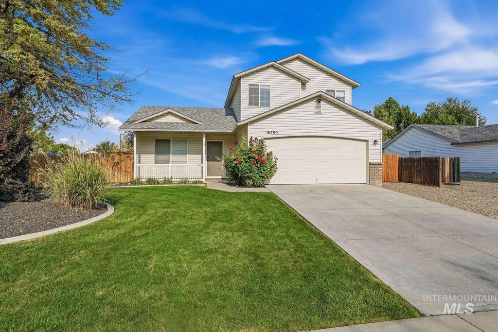 Photo of 16789 N Wentworth Ln, Nampa, ID 83687 (MLS # 98995277)