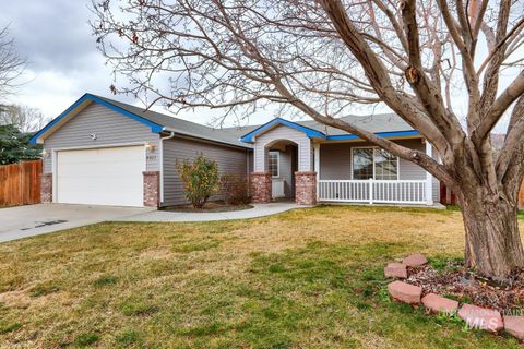 Photo of 1883 N Pingo Ave, Kuna, ID 83634 (MLS # 98977036)