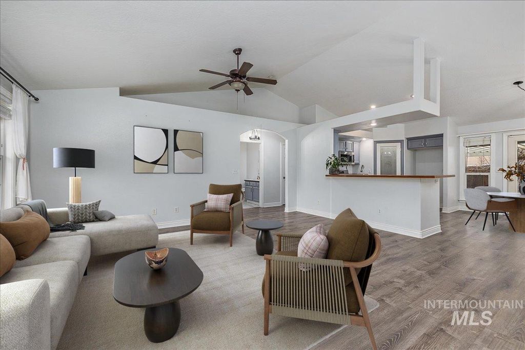 Photo of 2805 E Umatilla Dr, Nampa, ID 83686 (MLS # 98977185)