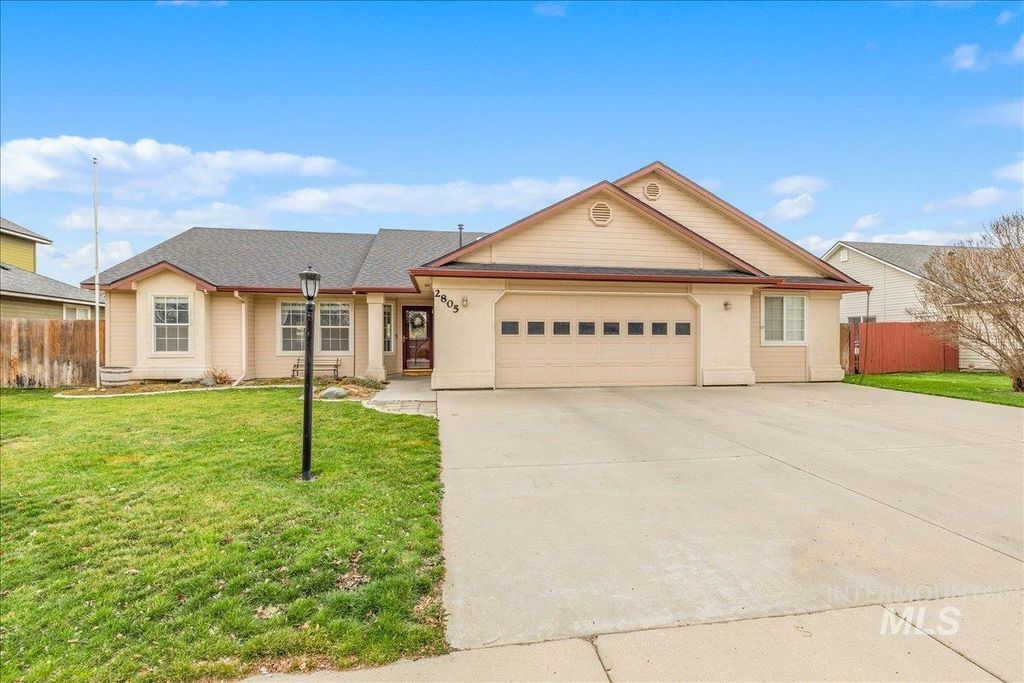 Photo of 2805 E Umatilla Dr, Nampa, ID 83686 (MLS # 98977185)