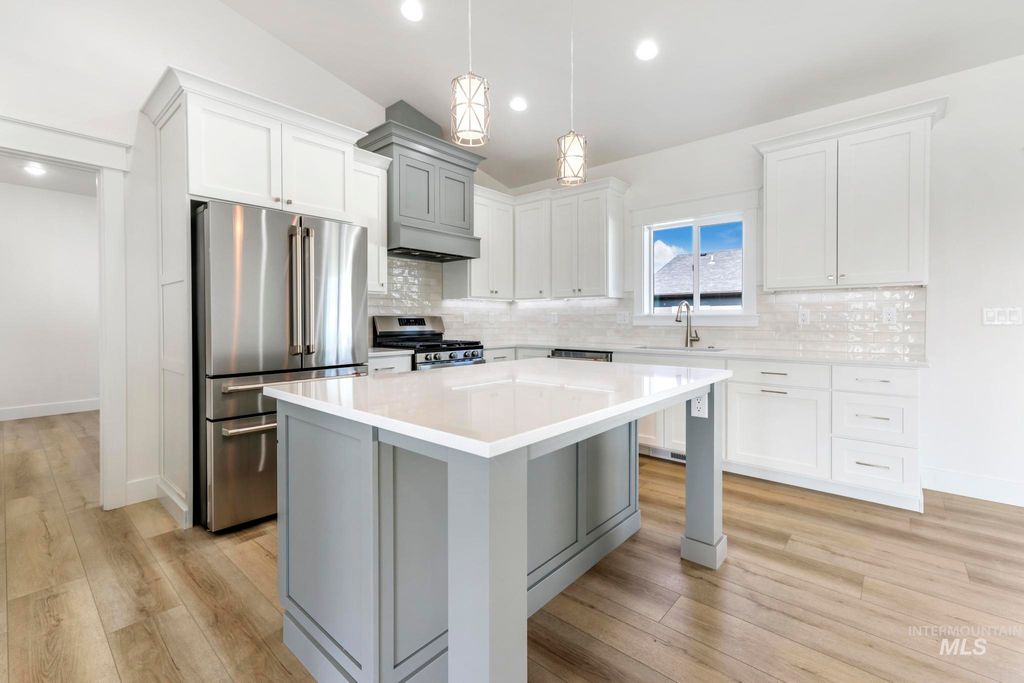 Photo of 1428 Haizlee Way, Twin Falls, ID 83301 (MLS # 98973909)