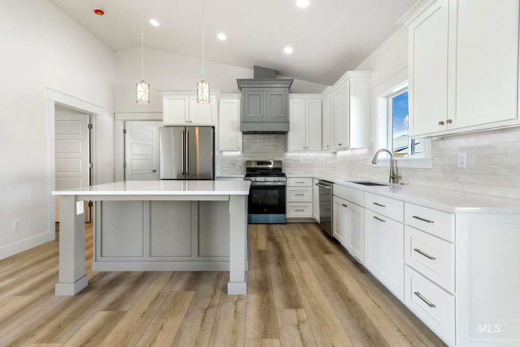 Photo of 1428 Haizlee Way, Twin Falls, ID 83301 (MLS # 98973909)