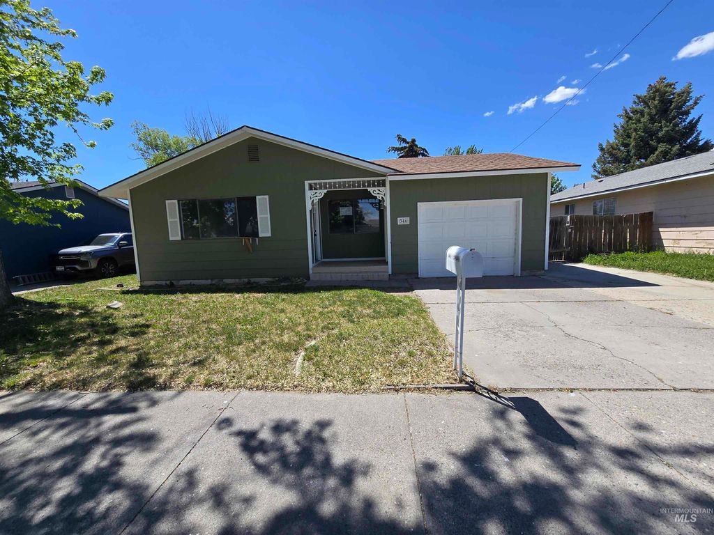 Photo of 346 N Conant Ave, Burley, ID 83318 (MLS # 98990951)