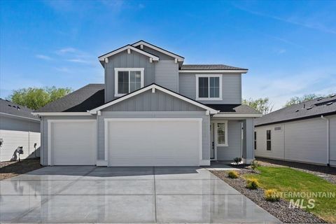 Photo of 4215 Tropic Way, Caldwell, ID 83607 (MLS # 98979180)