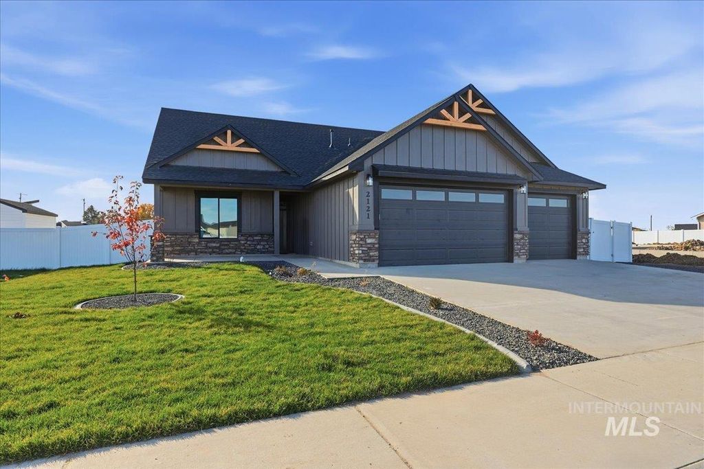 Photo of 2141 Justine CT, Fruitland, ID 83619 (MLS # 98987135)