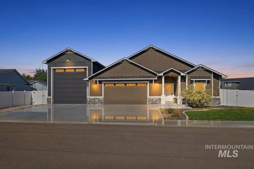 Photo of 3129 Sepulveda, Fruitland, ID 83619 (MLS # 98989284)
