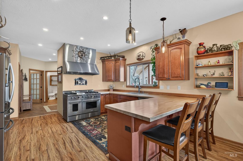 Photo of 204 S 2nd St, Elk River, ID 83827 (MLS # 98978369)