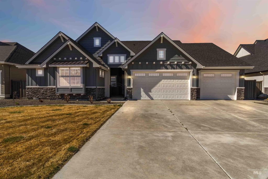 Photo of 5867 S Hill Farm Way, Meridian, ID 83642 (MLS # 98978590)