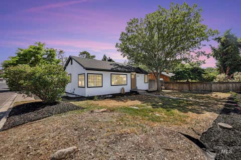 Photo of 1898 Sigrid Ave, Twin Falls, ID 83301 (MLS # 98988673)