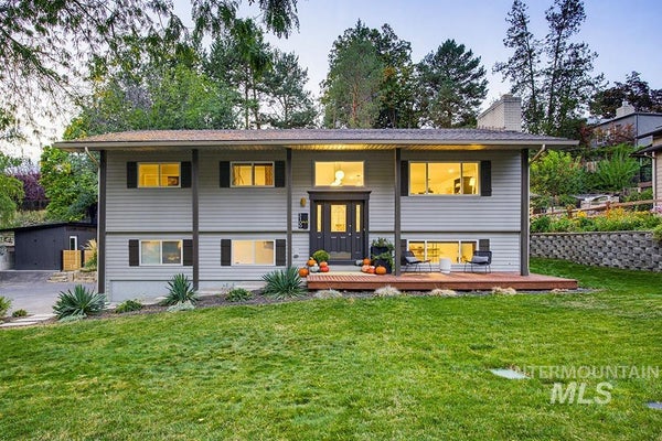 3100 N HILLWAY DR, BOISE, ID 83702 - Image eeeb8c5938d35e98f8ce658d41c56f3f/2450668703