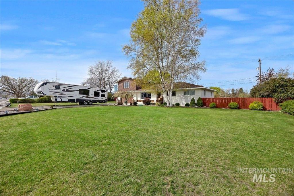 Photo of 1301 A Street, Rupert, ID 83350 (MLS # 98981309)