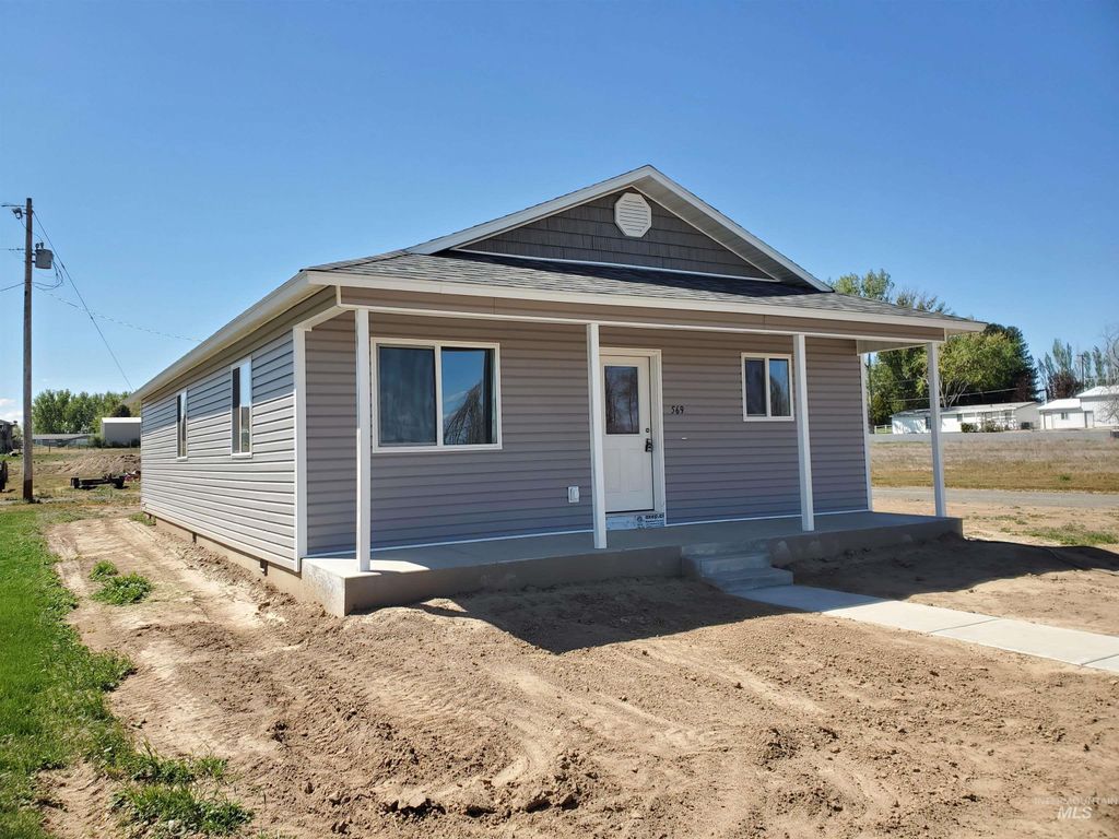 Photo of 569 W 7th Ave, Wendell, ID 83338 (MLS # 98983820)