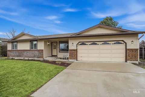 Photo of 11121 W Richey Ct, Boise, ID 83713 (MLS # 98975960)