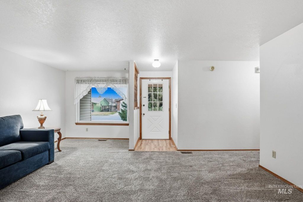 Photo of 11121 W Richey Ct, Boise, ID 83713 (MLS # 98975960)