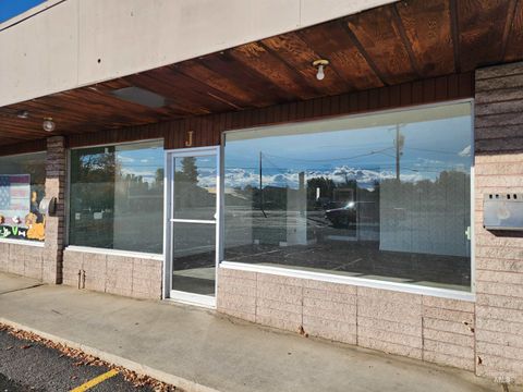 Photo of 145 Thain Rd #Suite J, Lewiston, ID 83501 (MLS # 98957581)