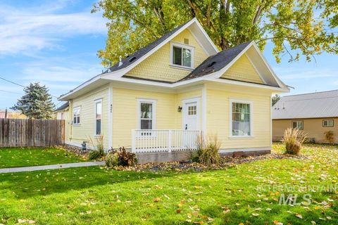 421 S 12th Street Payette ID 83661
