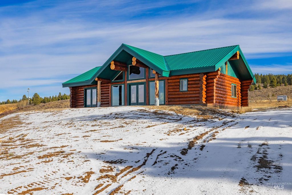 Photo of 12594 Takeuchi Dr, Donnelly, ID 83615 (MLS # 98969584)