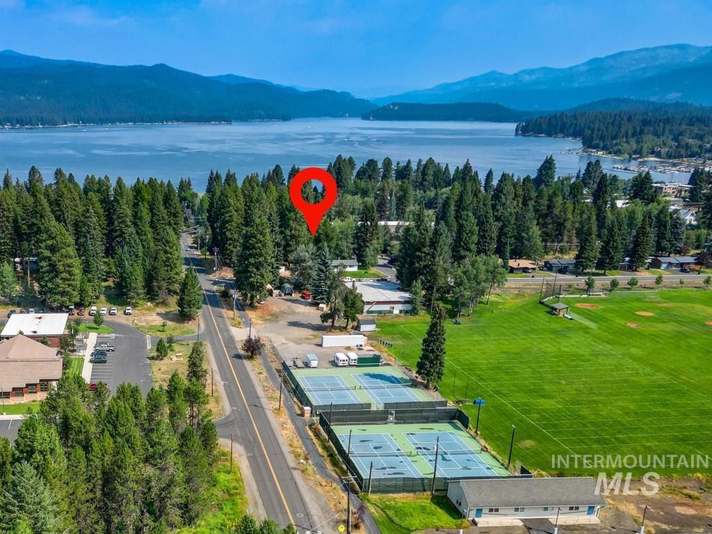 Close to the high school, the skate park, the railroad bike trail and downtown McCall.