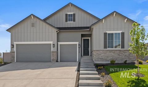 1363 Stirling Meadows St Middleton ID 83644