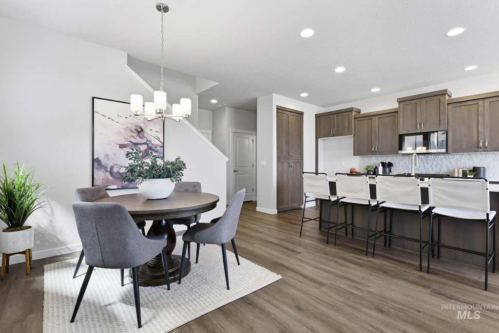 Photo of 431 N Zimmerman Way, Meridian, ID 83642 (MLS # 98996162)