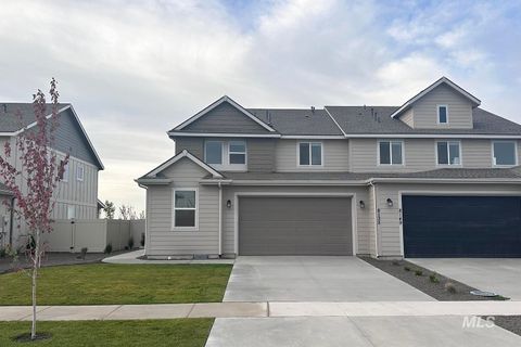8234 W Grey Alder Dr Eagle ID 83616