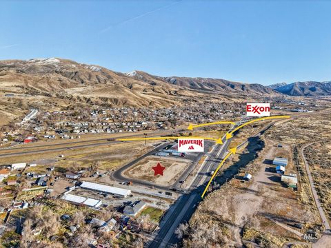 Photo of 3300 S 5th Ave, Pocatello, ID 83204 (MLS # 98974364)