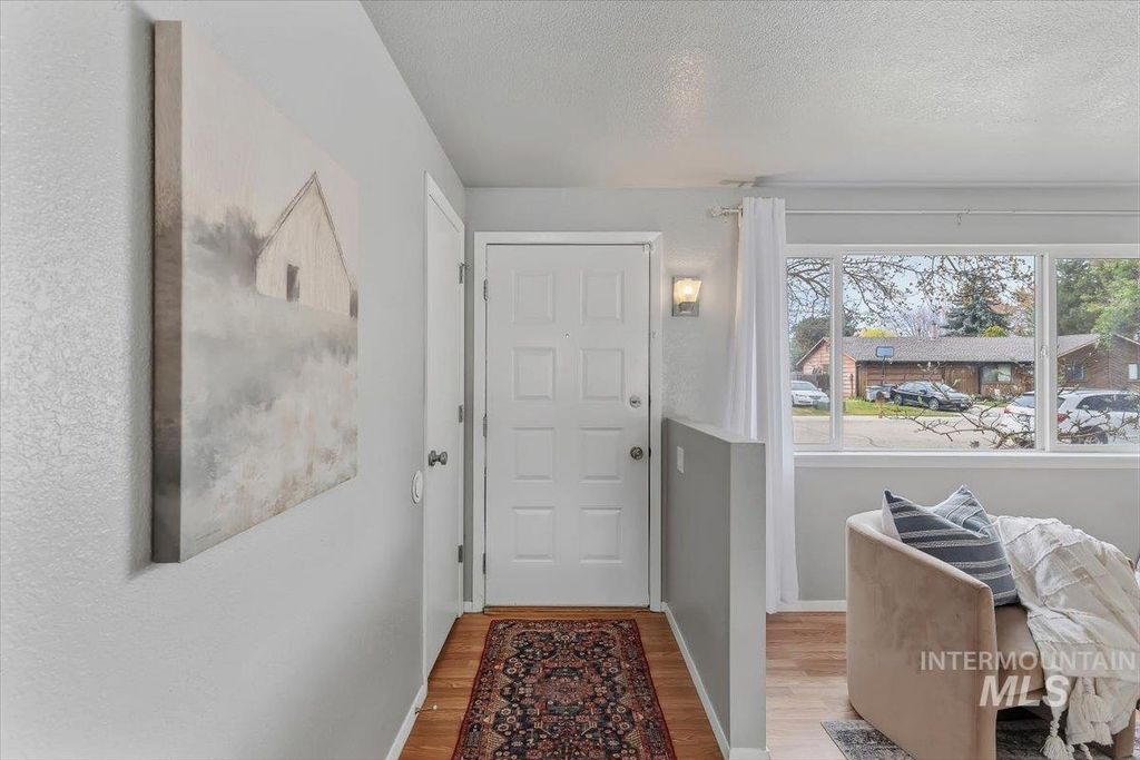 Photo of 11826 W Alfred St, Boise, ID 83713 (MLS # 98980387)