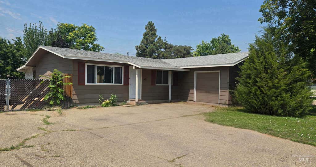 Photo of 45 S Westwood St, Nampa, ID 83651 (MLS # 98995828)