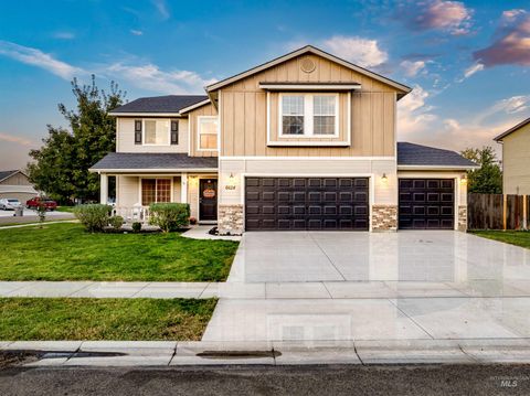 Photo of 6624 E Harrington Dr, Nampa, ID 83687 (MLS # 98960986)