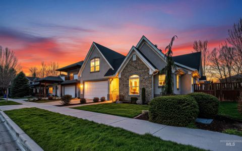 Photo of 12815 N 11th Avenue, Boise, ID 83714 (MLS # 98980777)