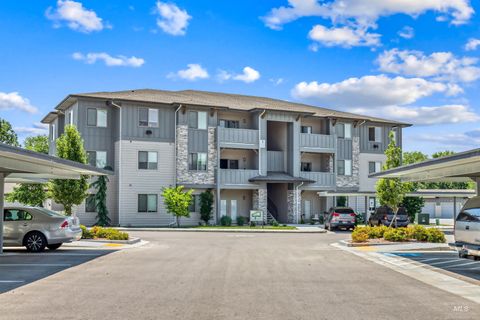 3126 E Victory Rd. - 24 Units Nampa ID 83687