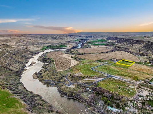 000 LOT 1 RIVER ROAD, BLISS, ID 83314 - Image f00347c45f89d5d24608ffd2df100722/1286017675