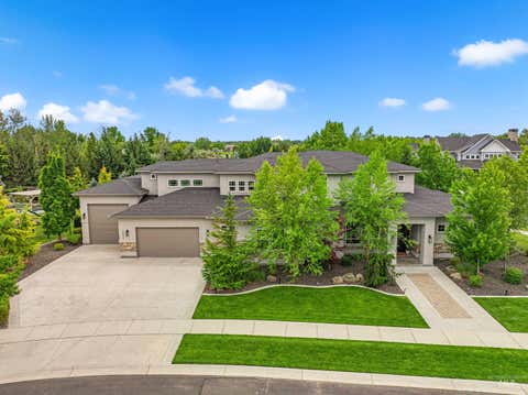 Photo of 1521 W Windbreaker Ln, Eagle, ID 83616 (MLS # 98990953)