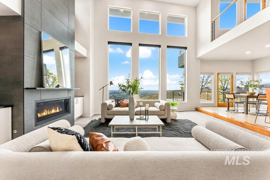 Photo of 3994 W Quail Ridge Dr, Boise, ID 83703 (MLS # 98980834)