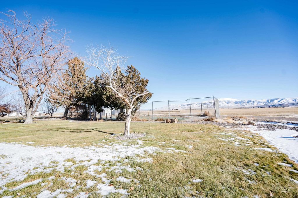 Photo of 1533 S 600 W, Oakley, ID 83346 (MLS # 98972489)