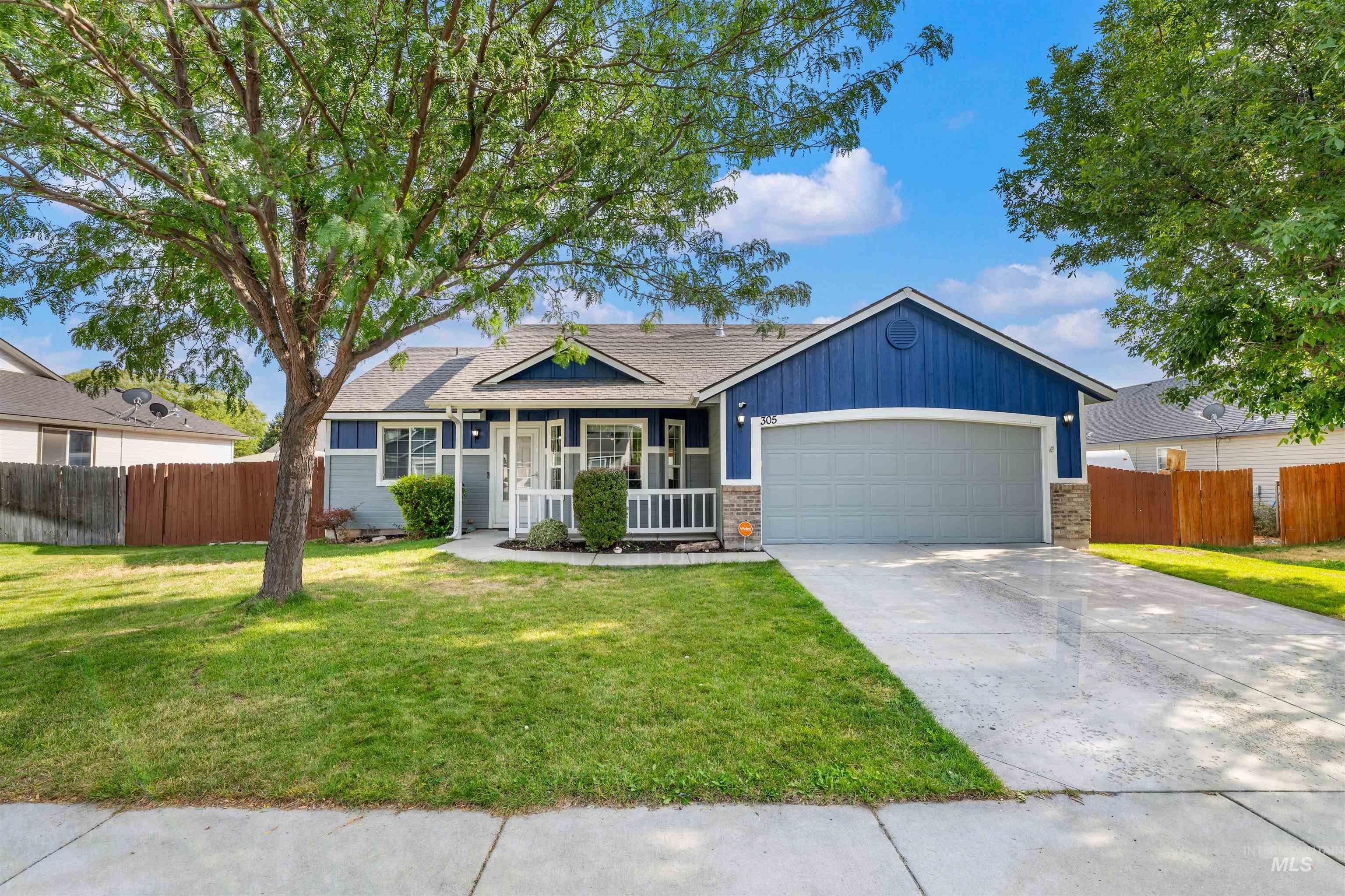 305 W Quaking Aspen Ln.