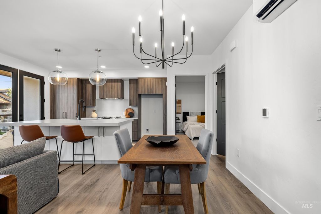 Photo of 1620 W Bannock St #403, Boise, ID 83702 (MLS # 98986567)