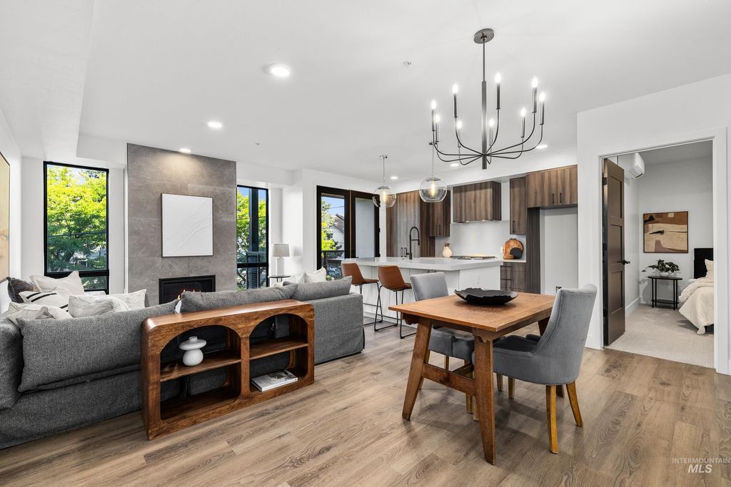 Photo of 1620 W Bannock St #403, Boise, ID 83702 (MLS # 98986567)