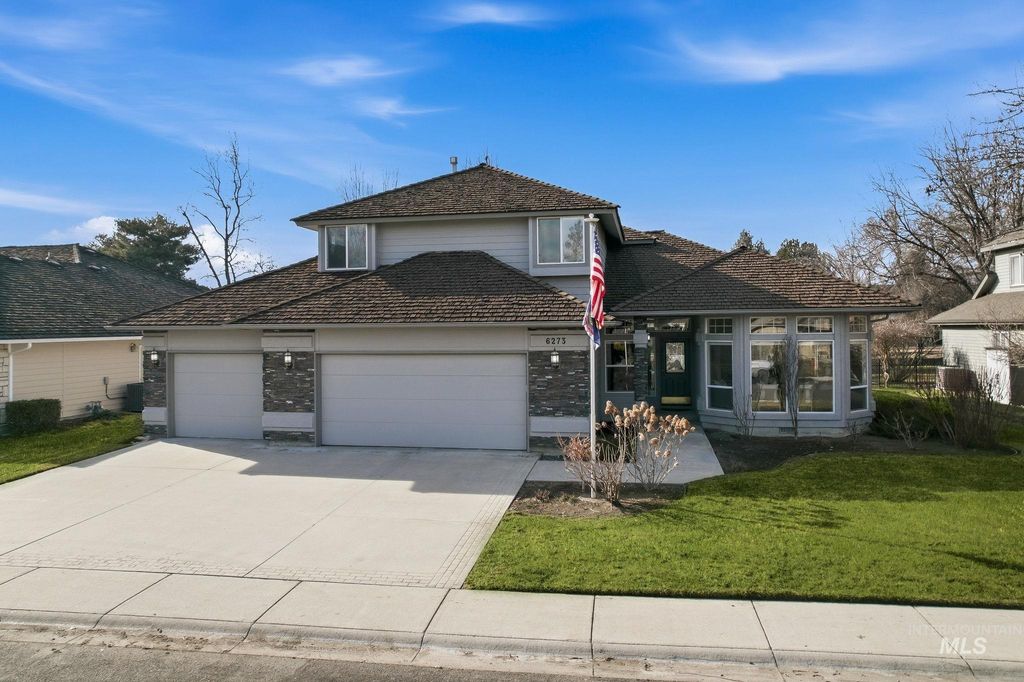 Photo of 6273 N Fair Oaks Pl, Garden City, ID 83703 (MLS # 98974054)