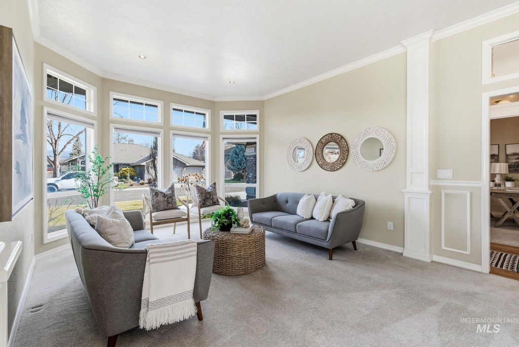 Photo of 6273 N Fair Oaks Pl, Garden City, ID 83703 (MLS # 98974054)