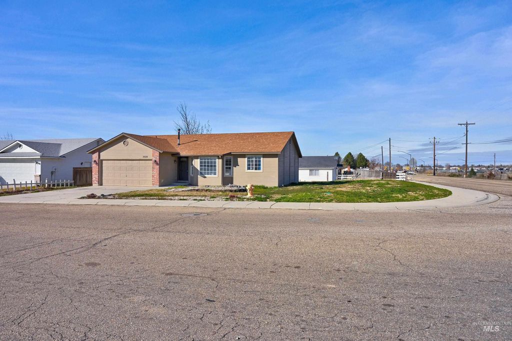 Photo of 3020 Sugar Cane Drive, Nampa, ID 83687 (MLS # 98977277)