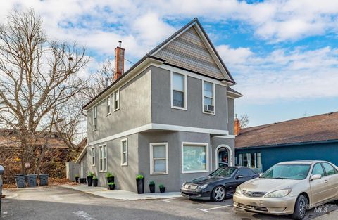 Photo of 235 E Warm Springs Avenue, Boise, ID 83712 (MLS # 98969316)