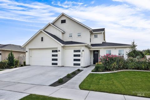 Photo of 12775 S Farrara Way, Nampa, ID 83686 (MLS # 98966505)