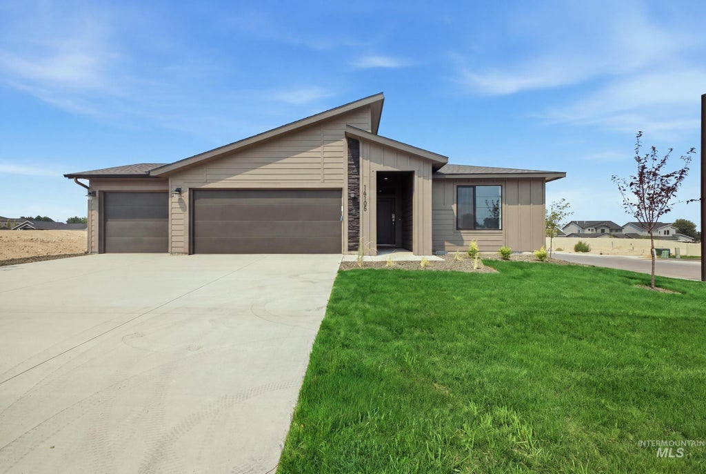 Photo of 3773 E Freedom Tower Dr, Nampa, ID 83686 (MLS # 99005006)