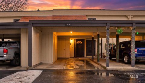 Photo of 1143 N Camelot Drive, Boise, ID 83704 (MLS # 98977065)