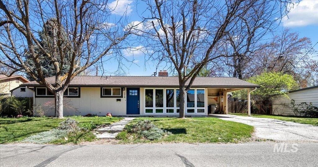 Photo of 1210 S Abbs St, Boise, ID 83705 (MLS # 98979157)